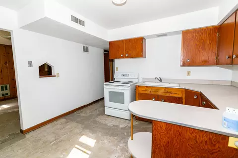 1402 Divide Ave E, Bismarck, ND 58501 photo 48