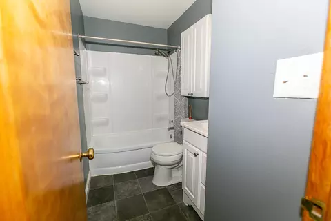 1402 Divide Ave E, Bismarck, ND 58501 photo 23