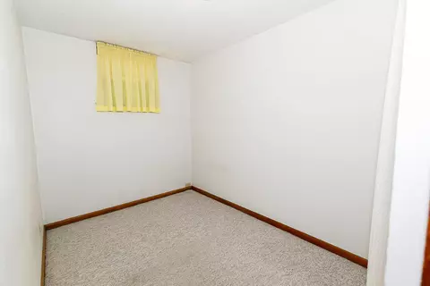 1402 Divide Ave E, Bismarck, ND 58501 photo 38