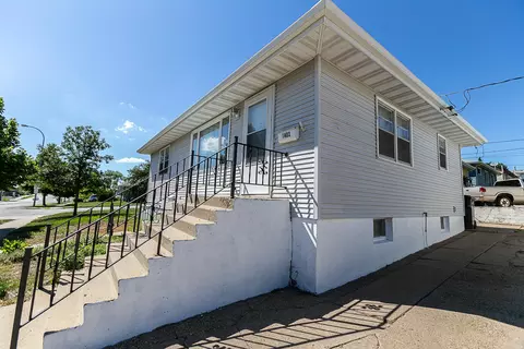 1402 Divide Ave E, Bismarck, ND 58501 photo 7