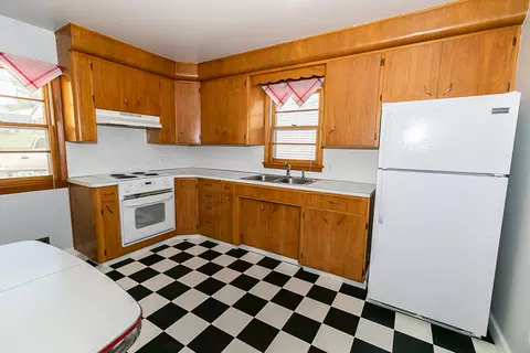1402 Divide Ave E, Bismarck, ND 58501 photo 19