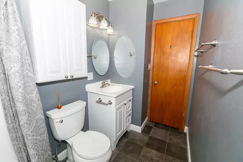 1402 Divide Ave E, Bismarck, ND 58501 photo 22
