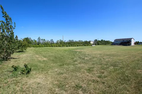 7900 Limestone Ln, Bismarck, ND 58503 photo 36