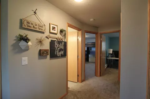 7900 Limestone Ln, Bismarck, ND 58503 photo 22