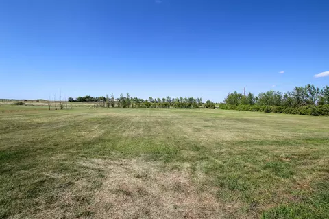 7900 Limestone Ln, Bismarck, ND 58503 photo 33