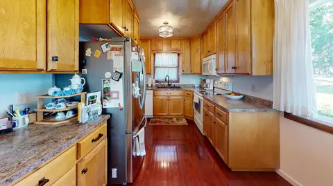 2113 Boulevard Ave, Bismarck, ND 58501 photo 3
