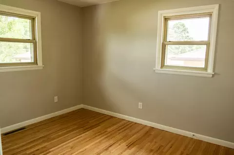 1710 Sunset Dr NW, Mandan, ND 58554 photo 11