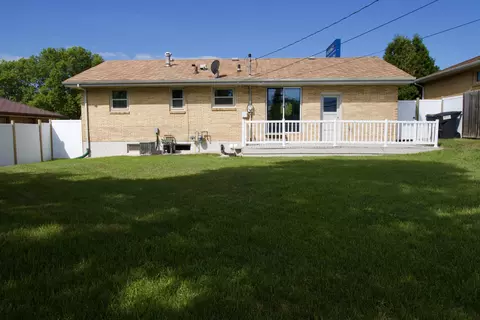 1710 Sunset Dr NW, Mandan, ND 58554 photo 22