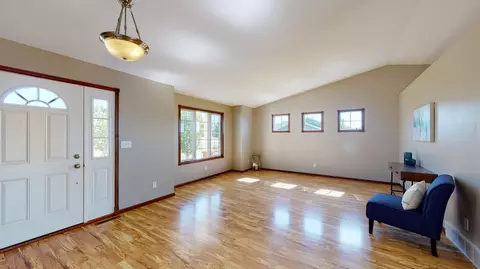 7301 Keepsake Ln, Bismarck, ND 58501 photo 4