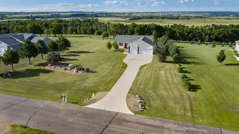 7301 Keepsake Ln, Bismarck, ND 58501 photo 39