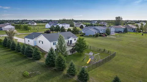 7301 Keepsake Ln, Bismarck, ND 58501 photo 34