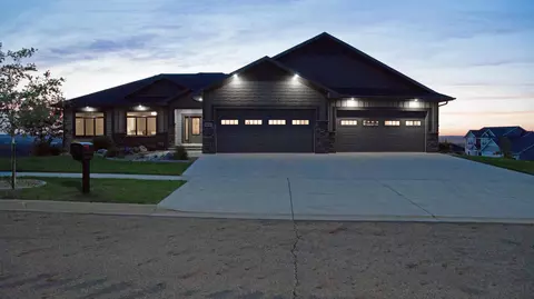 3822 Clairmont, Bismarck, ND 58503 photo 31