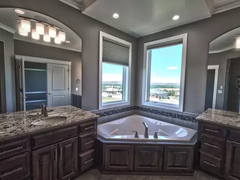 3822 Clairmont, Bismarck, ND 58503 photo 73