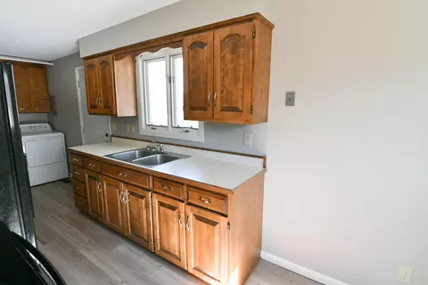 432 E Turnpike Ave, Bismarck, ND 58501 photo 8