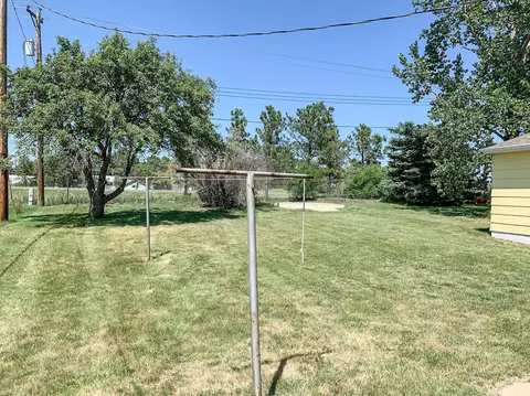 432 E Turnpike Ave, Bismarck, ND 58501 photo 19