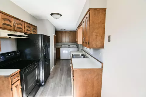 432 E Turnpike Ave, Bismarck, ND 58501 photo 7