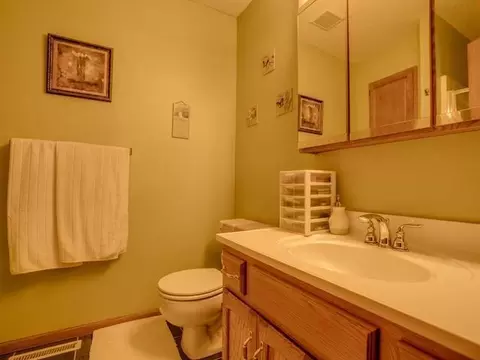 2224 Capitol Ave E, Bismarck, ND 58501 photo 23