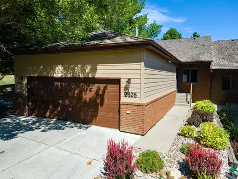2626 E Divide Ave, Bismarck, ND 58501 photo 2