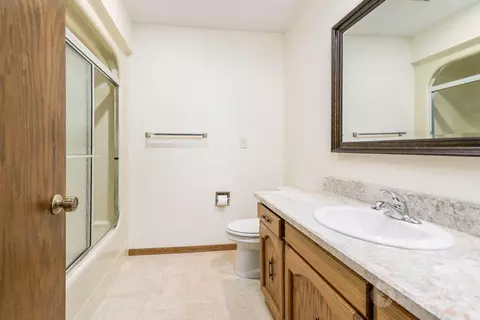 2626 E Divide Ave, Bismarck, ND 58501 photo 16
