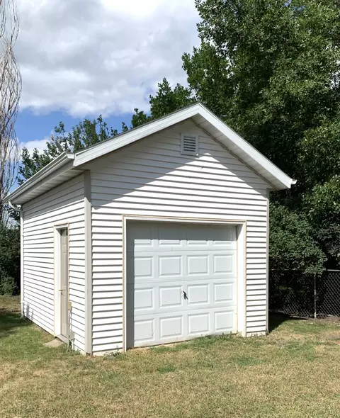 4 Santee Road Rd, Lincoln, ND 58504 photo 21