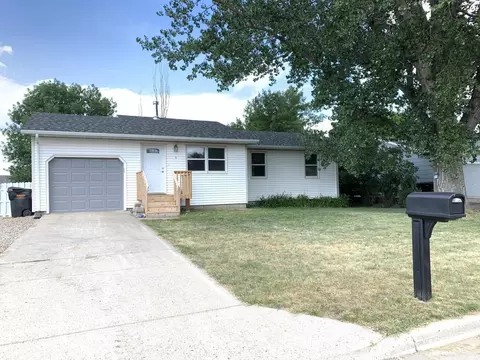 4 Santee Road Rd, Lincoln, ND 58504 photo 1