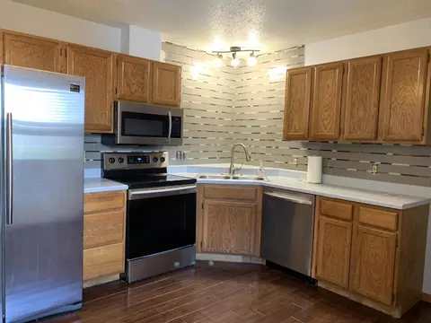 4 Santee Road Rd, Lincoln, ND 58504 photo 7