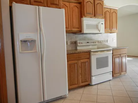 3301 Thunderbird Ln, Bismarck, ND 58503 photo 18