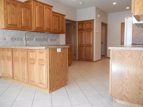 3301 Thunderbird Ln, Bismarck, ND 58503 photo 16