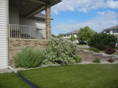 3301 Thunderbird Ln, Bismarck, ND 58503 photo 4