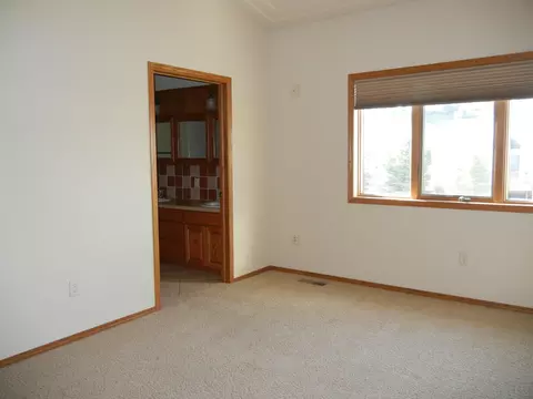 3301 Thunderbird Ln, Bismarck, ND 58503 photo 22