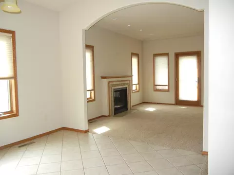 3301 Thunderbird Ln, Bismarck, ND 58503 photo 10
