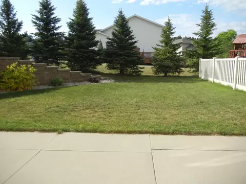 3301 Thunderbird Ln, Bismarck, ND 58503 photo 52