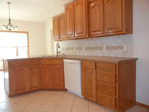 3301 Thunderbird Ln, Bismarck, ND 58503 photo 19