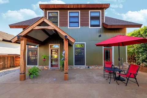 307 2nd Ave NE, Mandan, ND 58554 photo 4