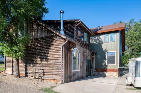 307 2nd Ave NE, Mandan, ND 58554 photo 5