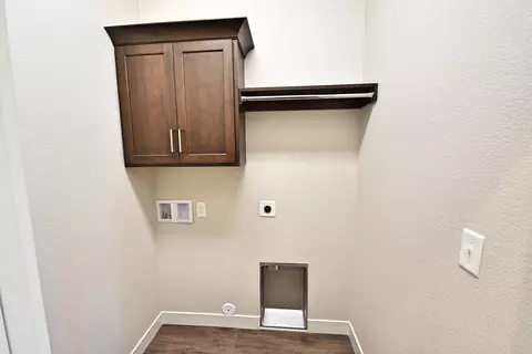 811 Colony Pt, Bismarck, ND 58503 photo 16