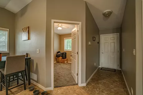 930 E Turnpike Ave, Bismarck, ND 58501 photo 20