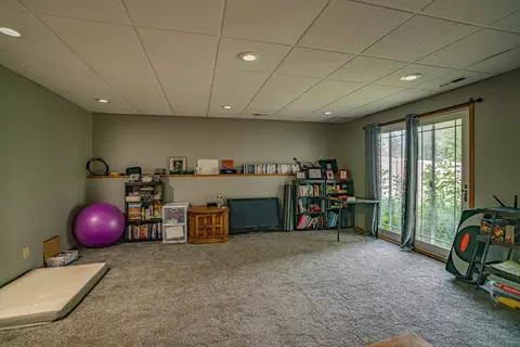 930 E Turnpike Ave, Bismarck, ND 58501 photo 13