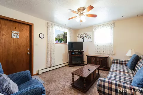 201 3rd St NW, Mandan, ND 58554 photo 18
