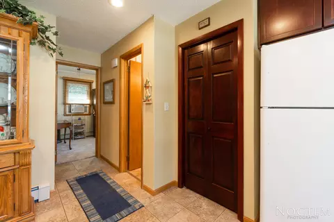 201 3rd St NW, Mandan, ND 58554 photo 7