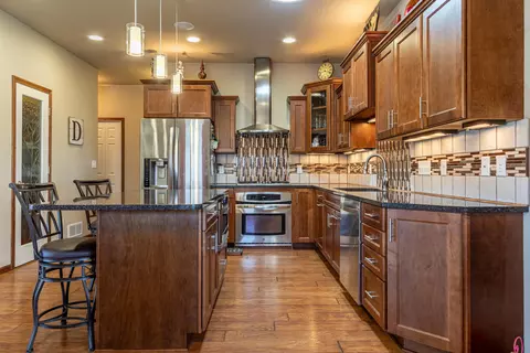 4161 Boulder Ridge Rd, Bismarck, ND 58503 photo 6
