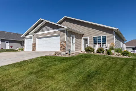 4161 Boulder Ridge Rd, Bismarck, ND 58503 photo 1