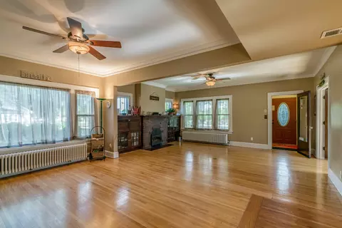 420 B Ave E, Bismarck, ND 58501 photo 4