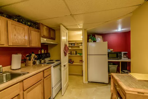 420 B Ave E, Bismarck, ND 58501 photo 29