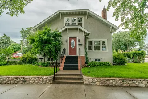 420 B Ave E, Bismarck, ND 58501 photo 1