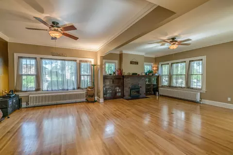 420 B Ave E, Bismarck, ND 58501 photo 3