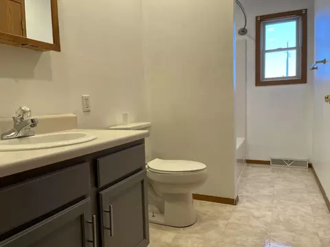 323 2nd Ave NW, Steele, ND 58482 photo 25