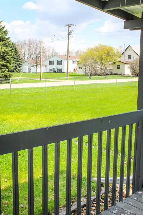 323 2nd Ave NW, Steele, ND 58482 photo 8