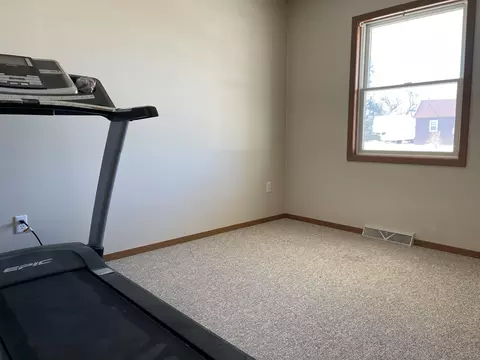 323 2nd Ave NW, Steele, ND 58482 photo 28