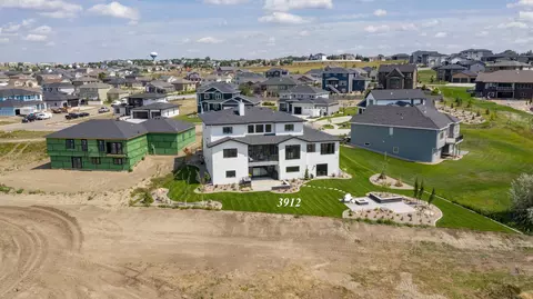 3912 Crest Pl, Bismarck, ND 58503 photo 58